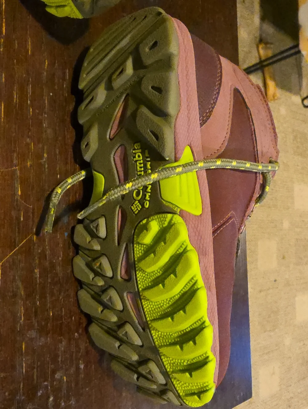 Kids Size 2 Columbia Pink/purple Hiking Boots with Green Accents